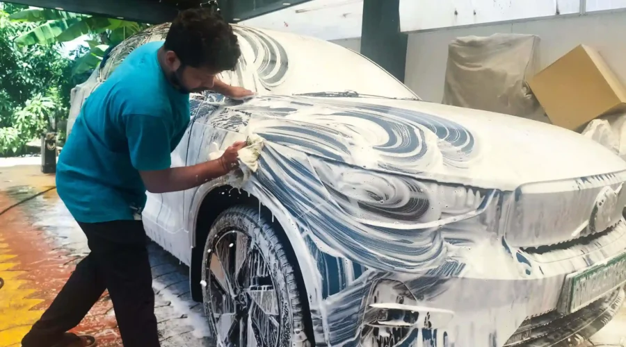 Doorstep Car Wash Services in Pune: Process, Benefits, and Costs